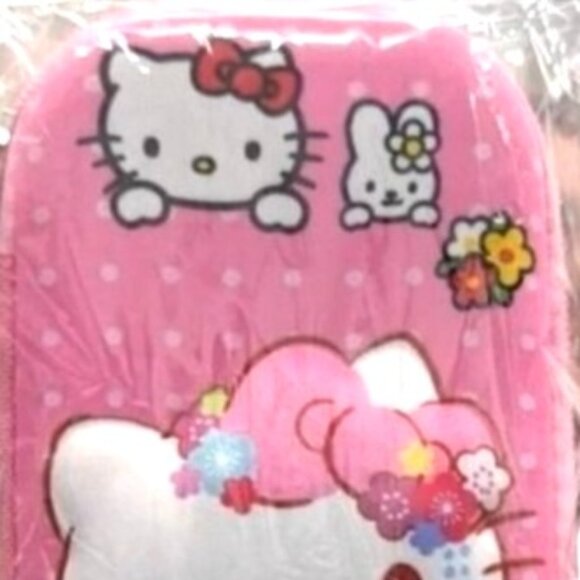 Hello Kitty Pink Glasses Case With Floral Design & Character Prints NWOT - Picture 11 of 12